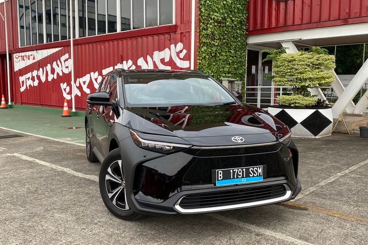 RYAN Rental Mobil Bandar Lampung Recommended Harga Termurah