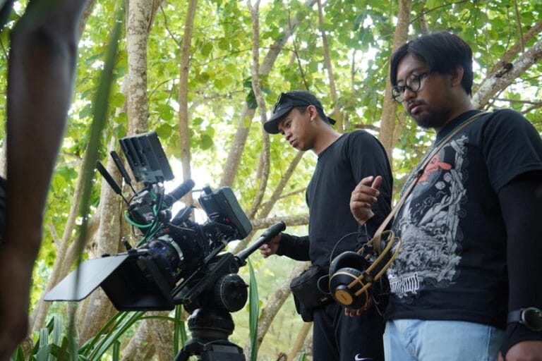 Jendela ke Dunia Nyata Kekuatan dan Keunikan Film Dokumenter